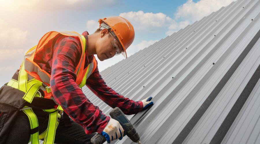 Professional residential roofers in Haxtun, CO